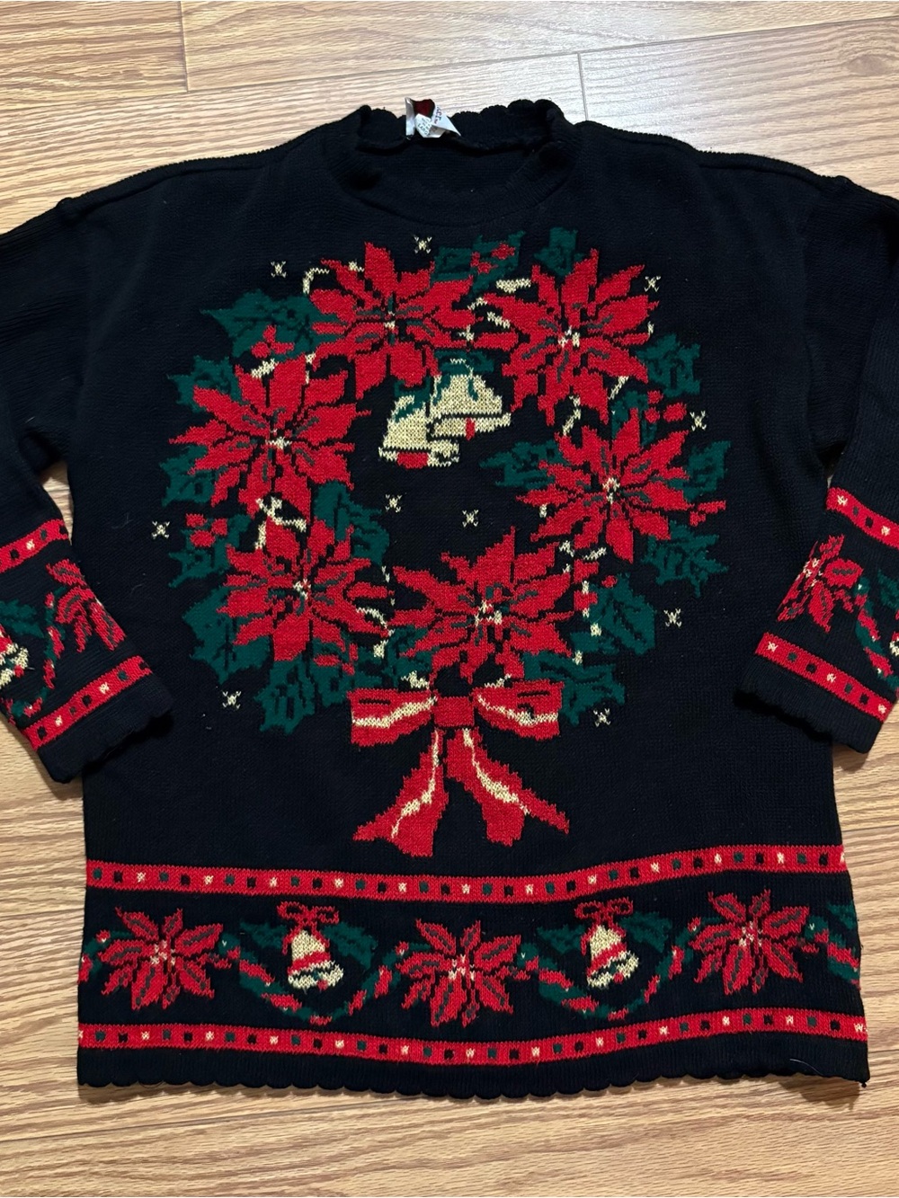 Vintage Nutcracker Poinsettia Wreath Holiday Sweater Christmas Grannycore Large